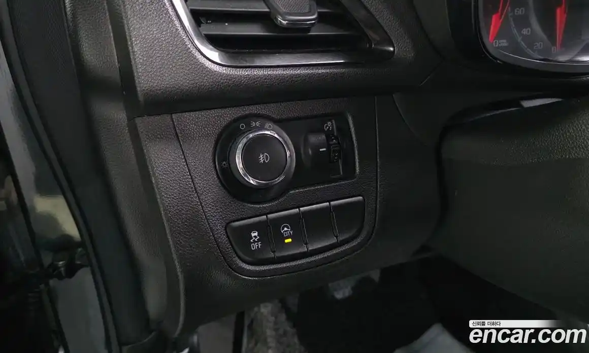 Chevrolet Spark 2016 1.0 гидро в Москве, фото 18