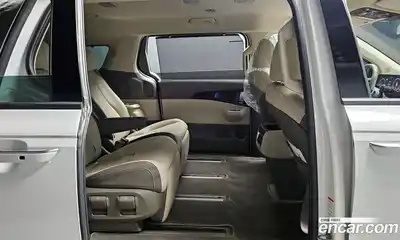 Kia Canival 2024 3.5 гидро в Москве № 1279381, миниатюра 12