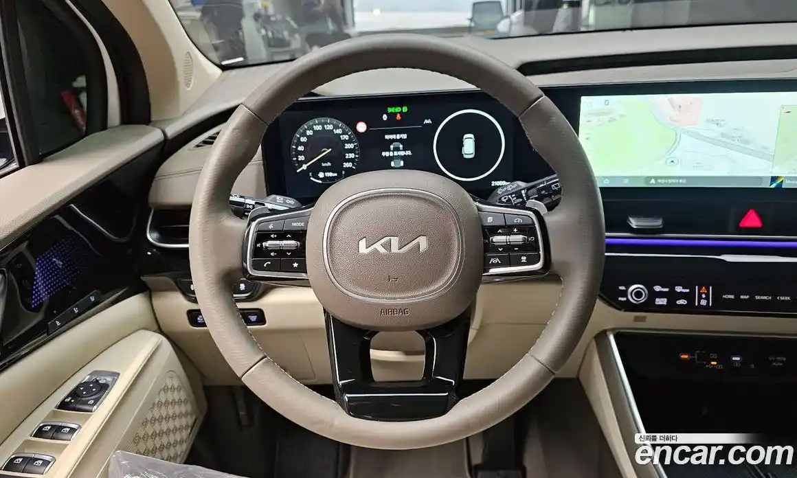 Kia Canival 2024 3.5 гидро в Москве № 1279381, фото 13