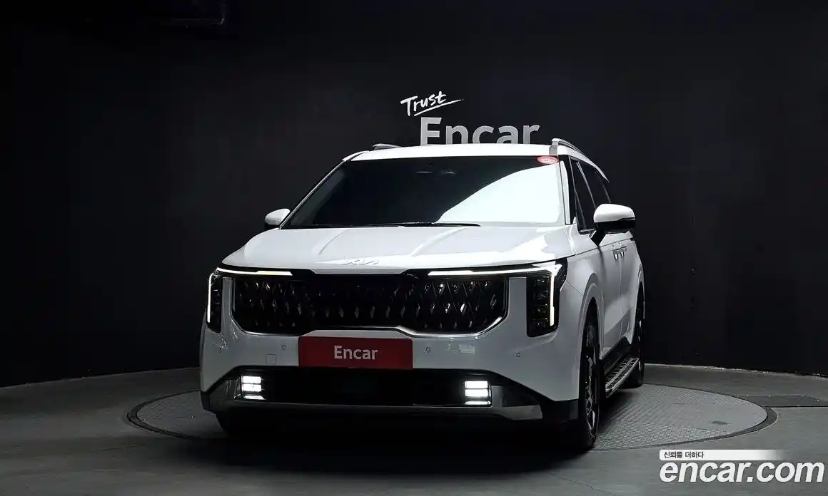 Kia Canival 2024 3.5 гидро в Москве № 1279381, фото 3
