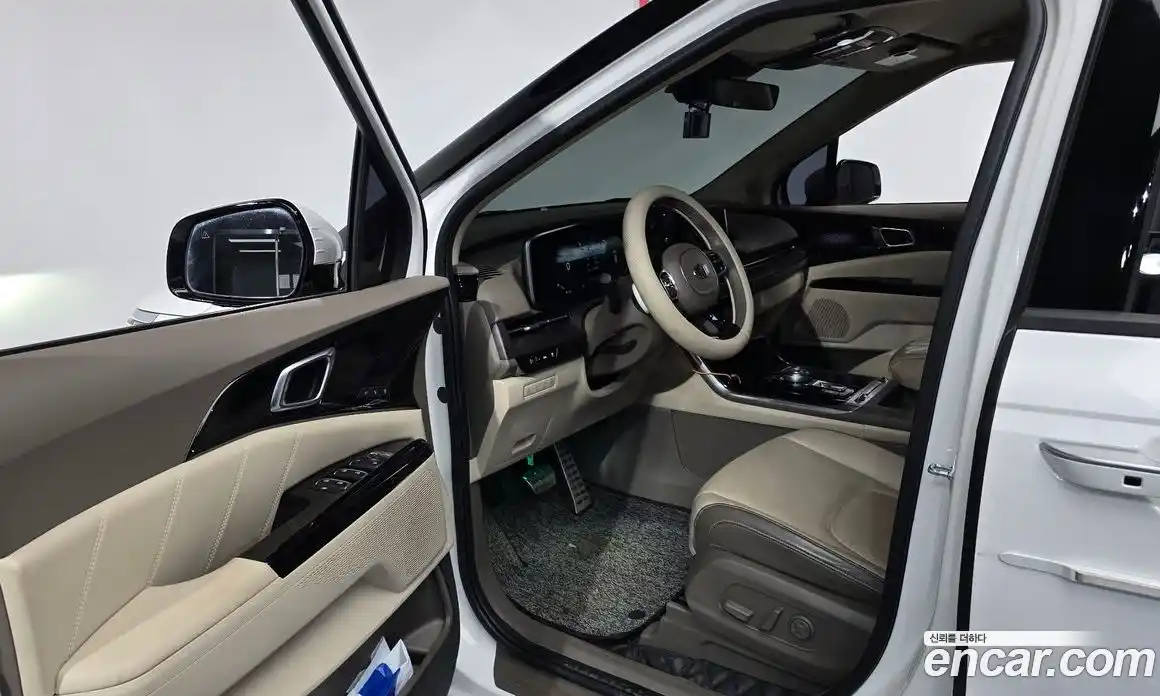 Kia Canival 2021 3.5 гидро в Москве № 1279449, фото 9