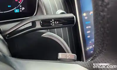Mercedes-Benz GLC-Class 2024 2.0 гидро в Москве № 1279468, миниатюра 9