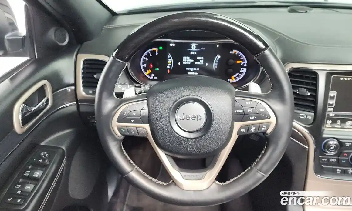 Jeep Cherokee 2015 3.0 гидро в Москве № 1279586, фото 12
