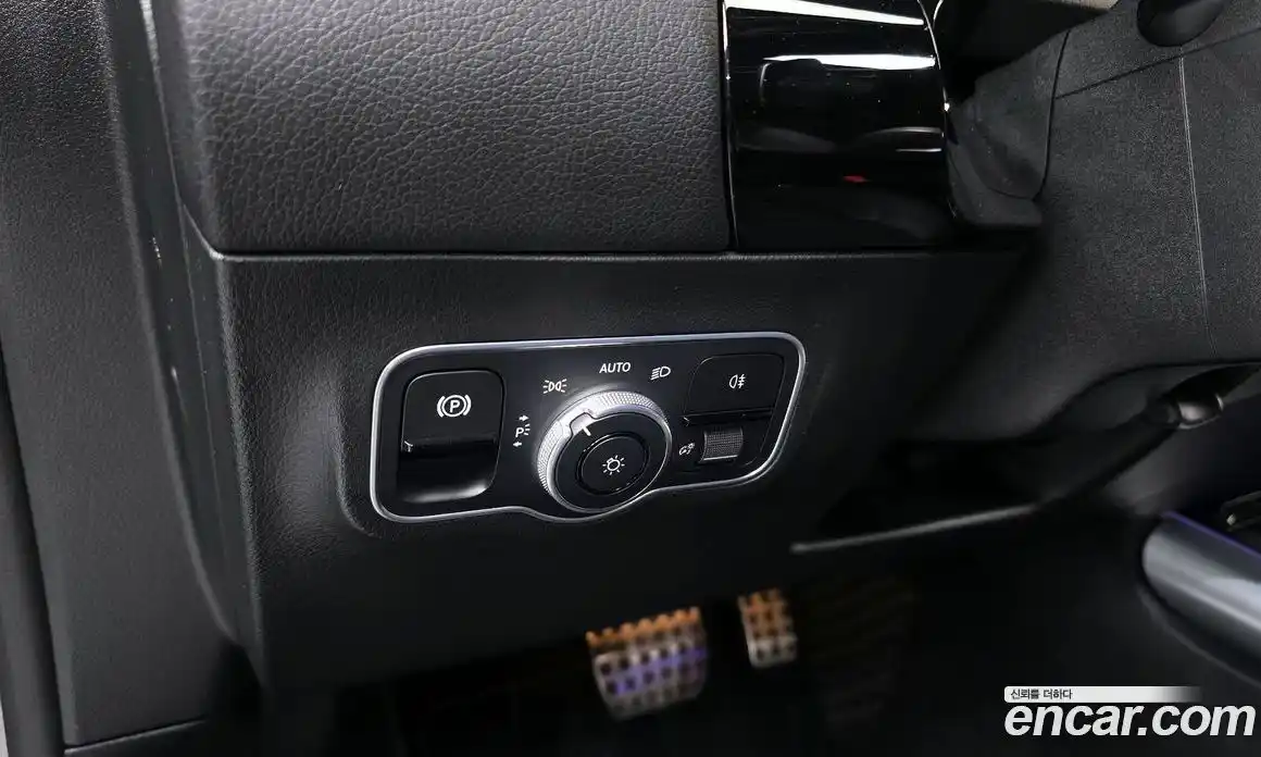 Mercedes-Benz GLA-Class 2020 2.0 гидро в Москве № 1279918, фото 17