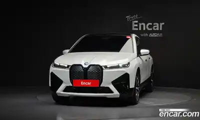 BMW iX 2024 0.3 гидро в Москве № 1280152, миниатюра 3