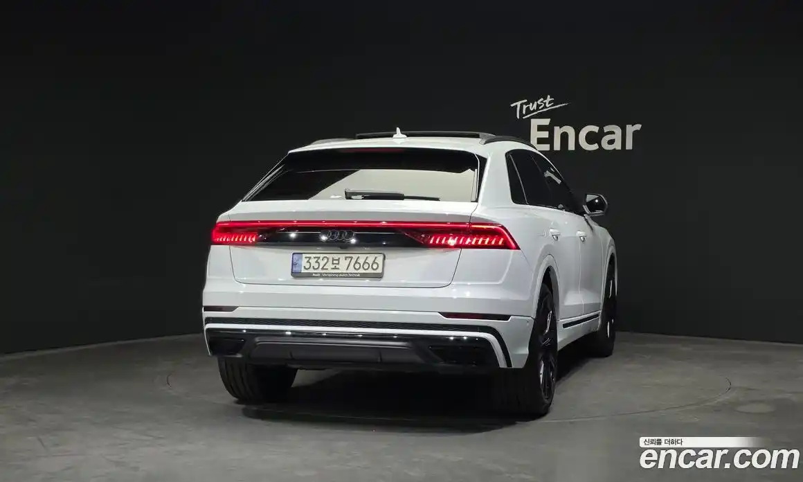 Audi Q8 2021 3.0 гидро в Москве № 1280194, фото 4