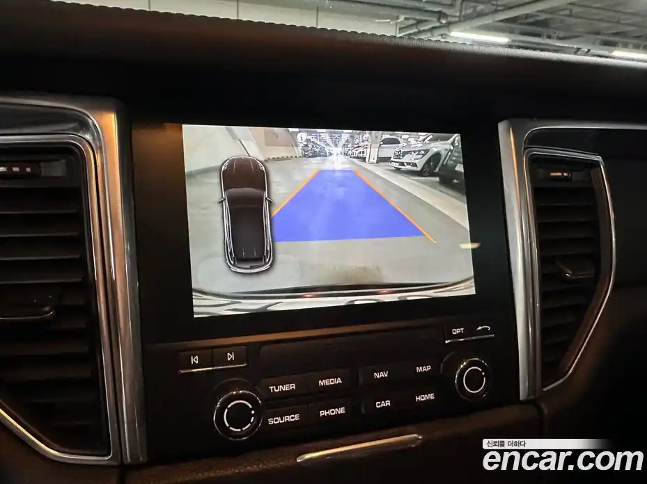 Porsche Macan 2018 2.0 гидро в Москве № 1280723, фото 15
