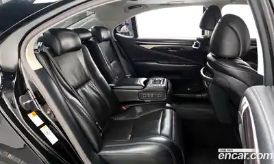 Lexus LS 2017 5.0 гидро в Москве № 1281403, миниатюра 11