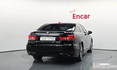 Lexus LS 2017 5.0 гидро в Москве № 1281403, миниатюра 4