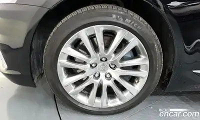 Lexus LS 2017 5.0 гидро в Москве № 1281403, миниатюра 5