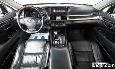 Lexus LS 2017 5.0 гидро в Москве № 1281403, миниатюра 7