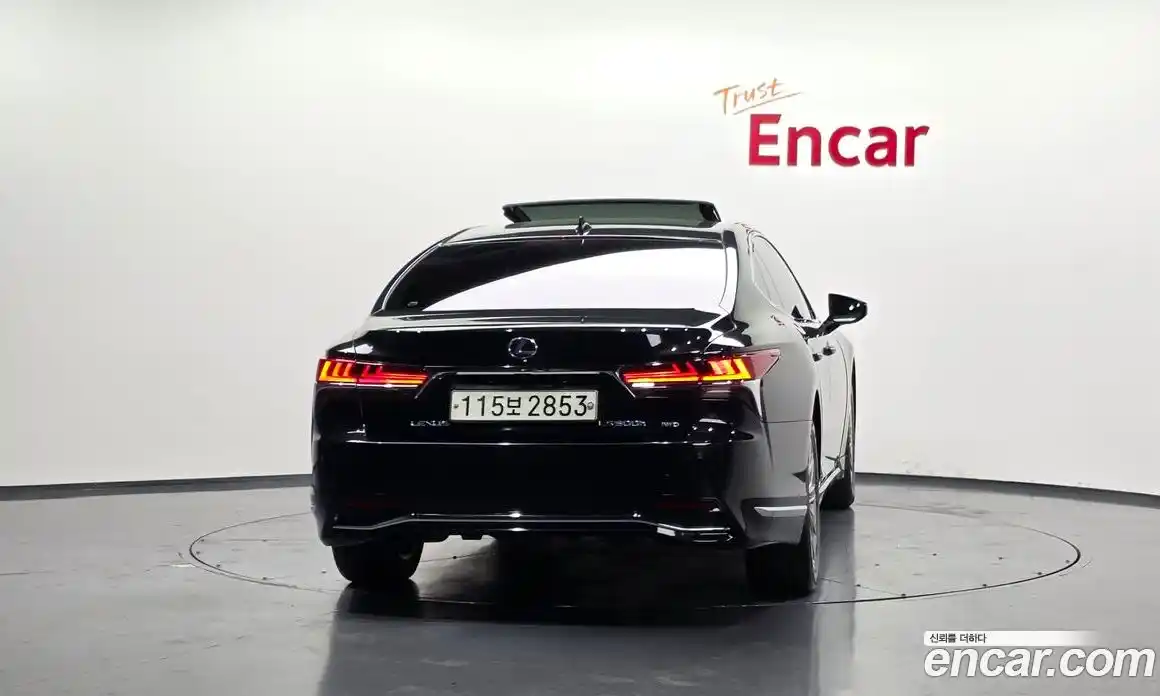 Lexus LS 2018 3.5 гидро в Москве № 1281404, фото 4