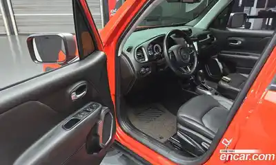 Jeep Renegade 2019 2.4 гидро в Москве № 1281879, миниатюра 11