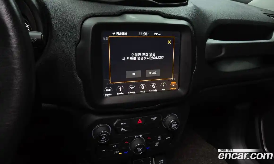 Jeep Renegade 2019 2.4 гидро в Москве № 1281879, фото 16