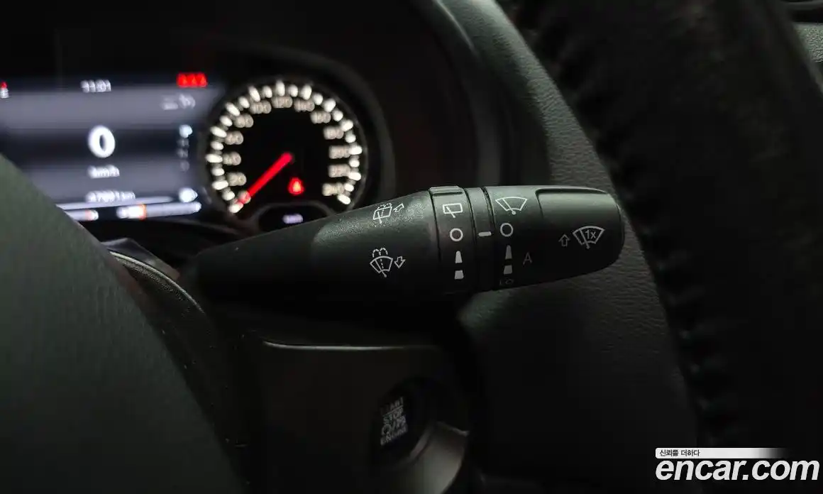 Jeep Renegade 2019 2.4 гидро в Москве № 1281879, фото 18