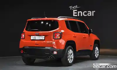 Jeep Renegade 2019 2.4 гидро в Москве № 1281879, миниатюра 2