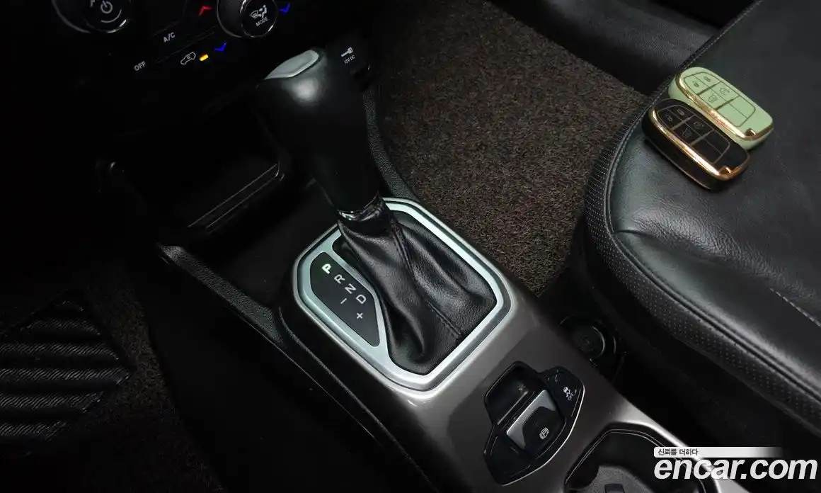 Jeep Renegade 2019 2.4 гидро в Москве № 1281879, фото 9