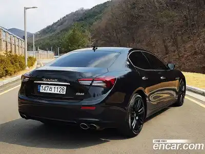 Maserati Ghibli 2013 3.0 гидро в Москве № 1283389, миниатюра 3