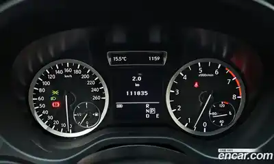 Infiniti Q30 2017 2.0 гидро в Москве № 1283626, миниатюра 8