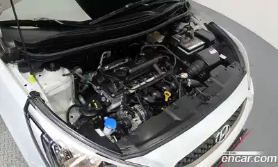 Hyundai Accent 2018 1.4 гидро в Москве № 1288449, миниатюра 6