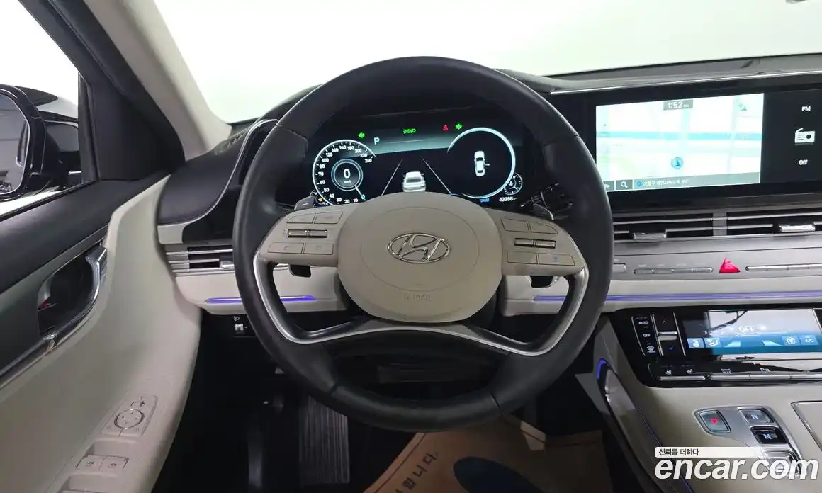 Hyundai Grandeur 2022 2.5 Автомат в Москве № 1288648, фото 13