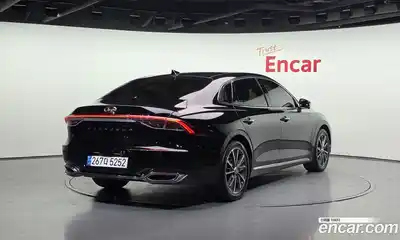 Hyundai Grandeur 2022 2.5 Автомат в Москве № 1288648, миниатюра 2