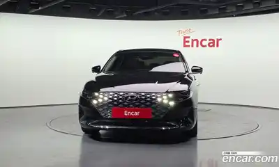 Hyundai Grandeur 2022 2.5 Автомат в Москве № 1288648, миниатюра 3