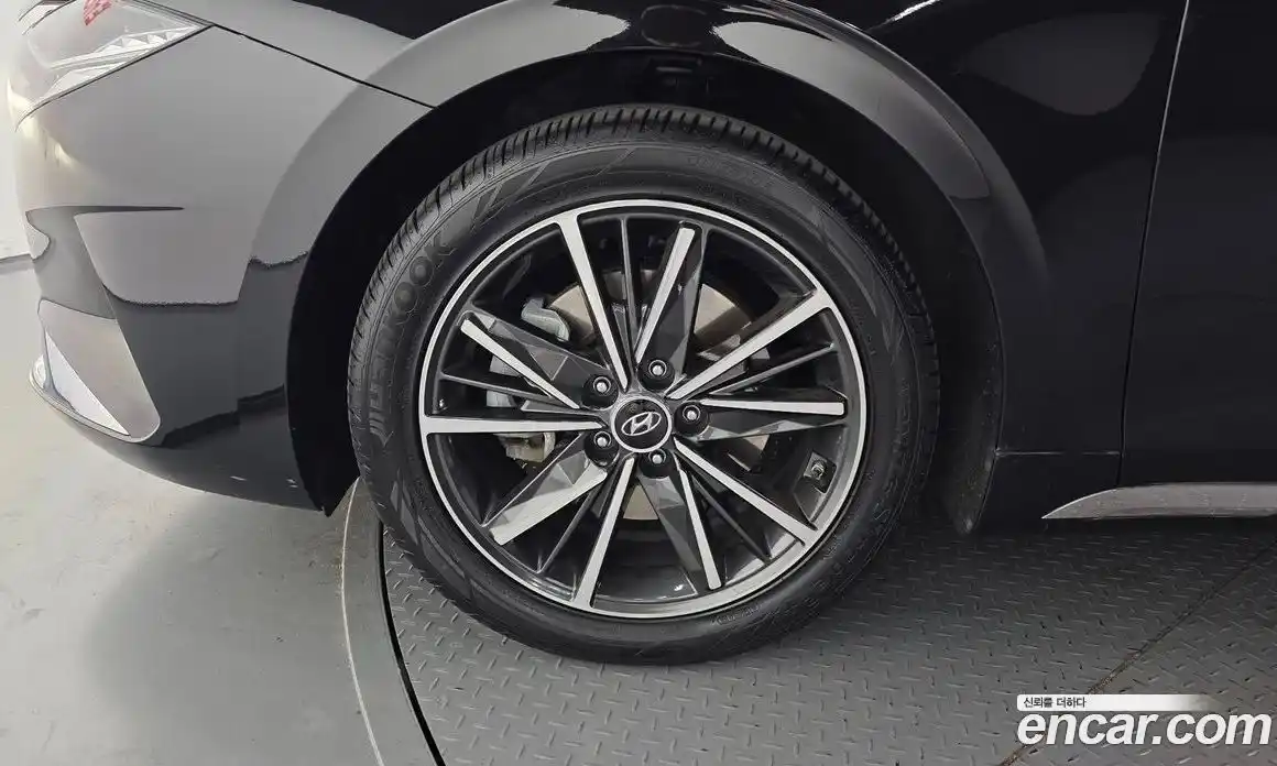 Hyundai Grandeur 2022 2.5 Автомат в Москве № 1288648, фото 5