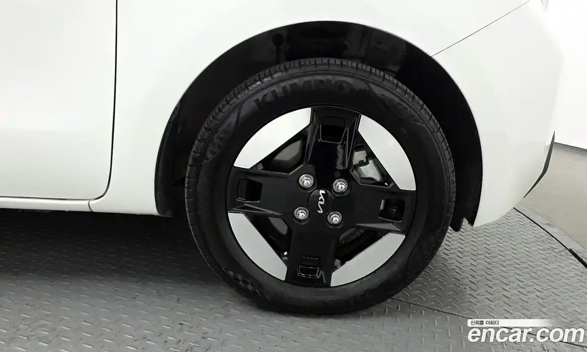 Kia Ray 2024 0.1 Автомат в Москве № 1288851, фото 5