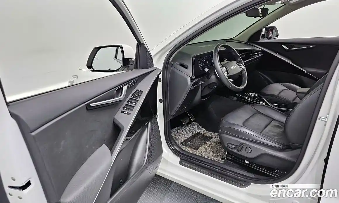 Kia Niro 2024 1.6 гидро в Москве № 1288914, фото 10