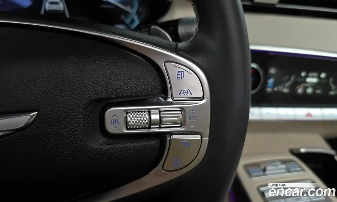 Genesis GV70 2024 2.5 Автомат в Москве № 1289118, фото 15