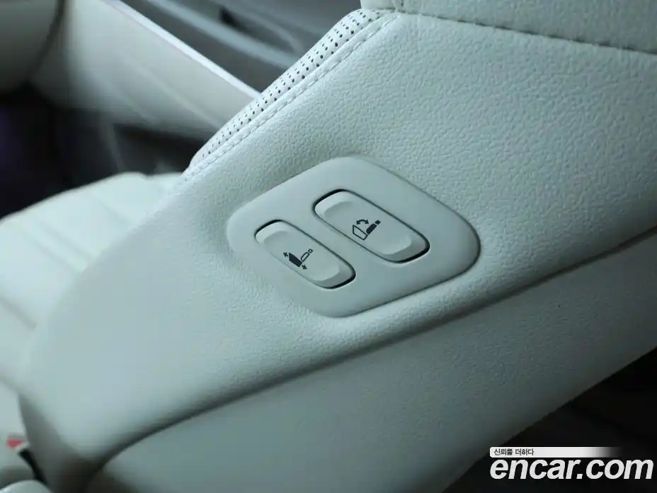 Genesis GV80 2023 3.5 Автомат в Москве № 1289120, фото 19