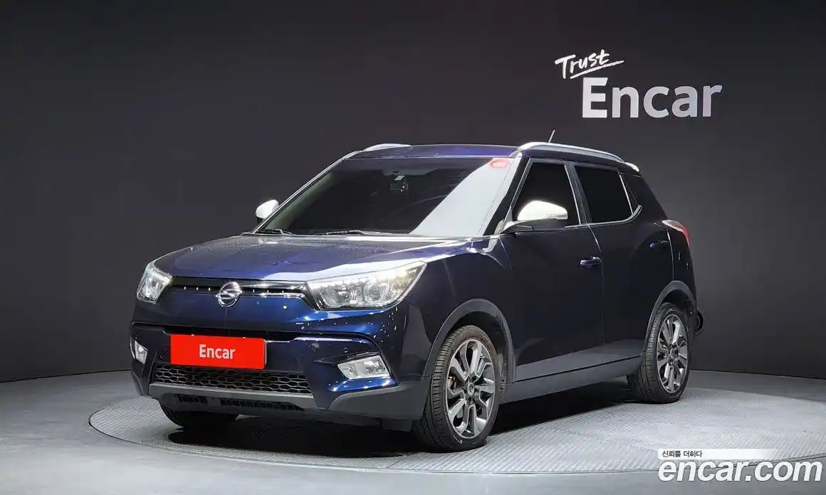 SsangYong TIBOLI 2015 1.6 Автомат в Москве № 1289261, фото 1