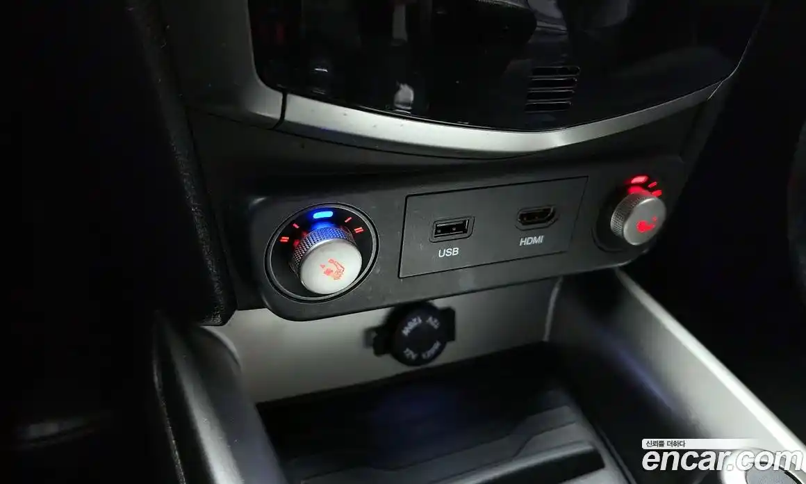 SsangYong TIBOLI 2015 1.6 Автомат в Москве № 1289261, фото 18