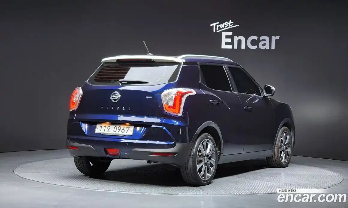 SsangYong TIBOLI 2015 1.6 Автомат в Москве № 1289261, фото 2