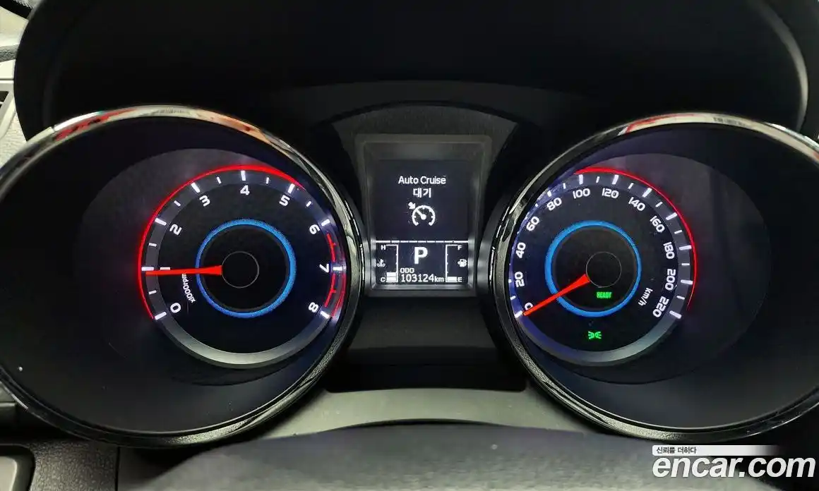 SsangYong TIBOLI 2015 1.6 Автомат в Москве № 1289261, фото 8