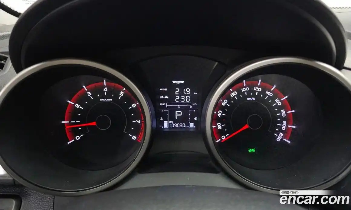 SsangYong TIBOLI 2015 1.6 Автомат в Москве № 1289320, фото 8