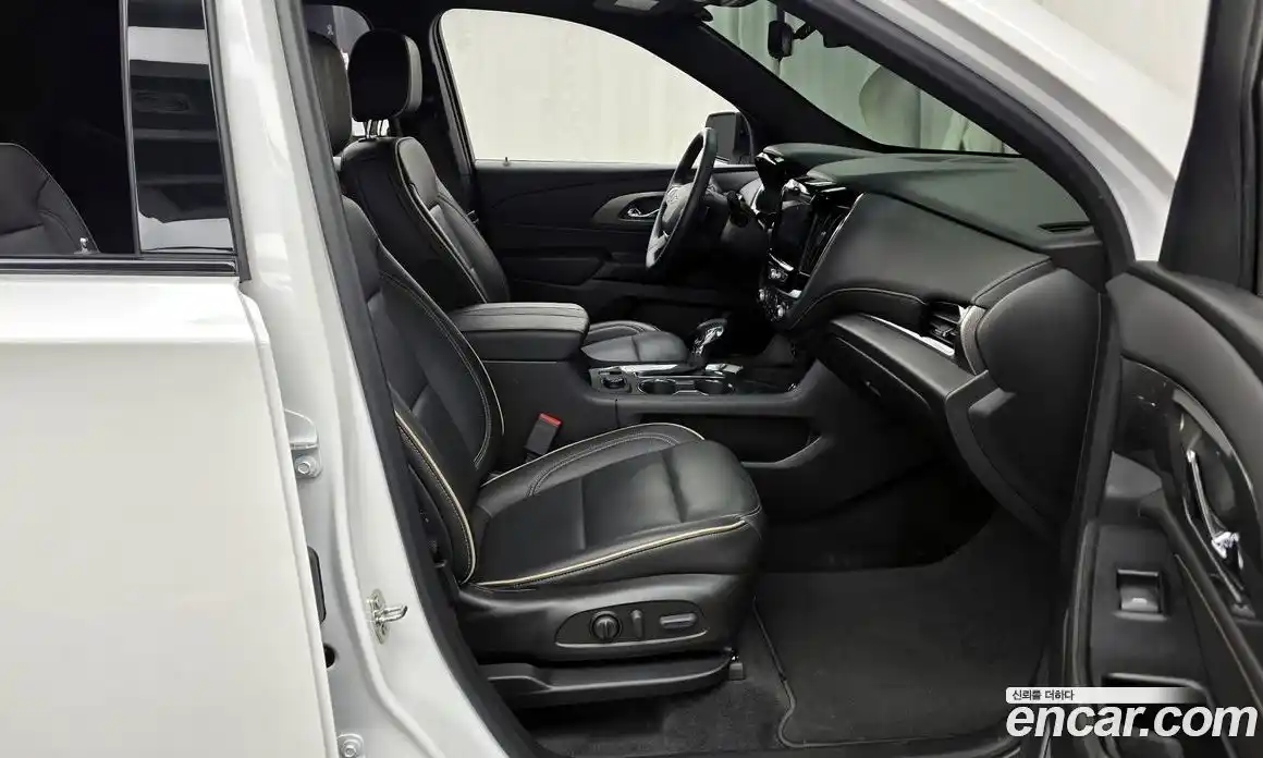 Chevrolet Traverse 2023 3.6 Автомат в Москве № 1289914, фото 11