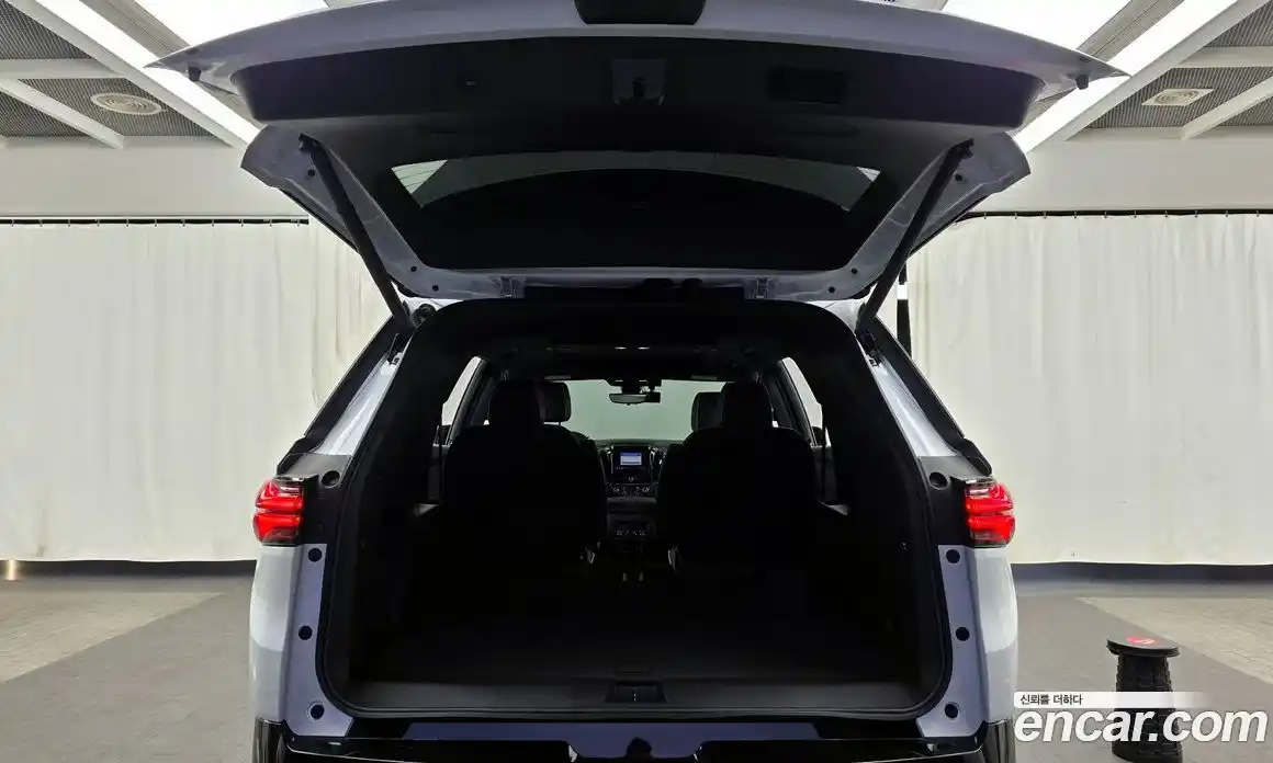 Chevrolet Traverse 2023 3.6 Автомат в Москве № 1289914, фото 20