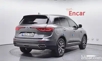 Renault QM6 2022 2.0 гидро в Москве № 1290027, миниатюра 2