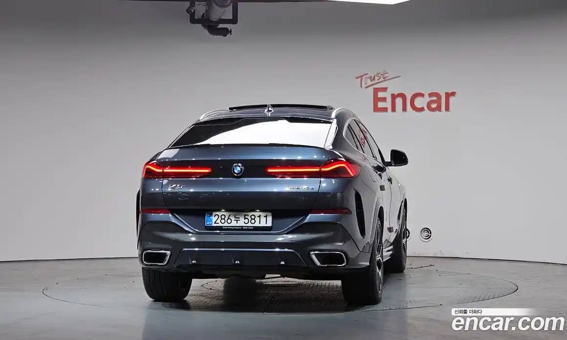 BMW X6 2022 3.0 Автомат в Москве № 1290470, фото 3