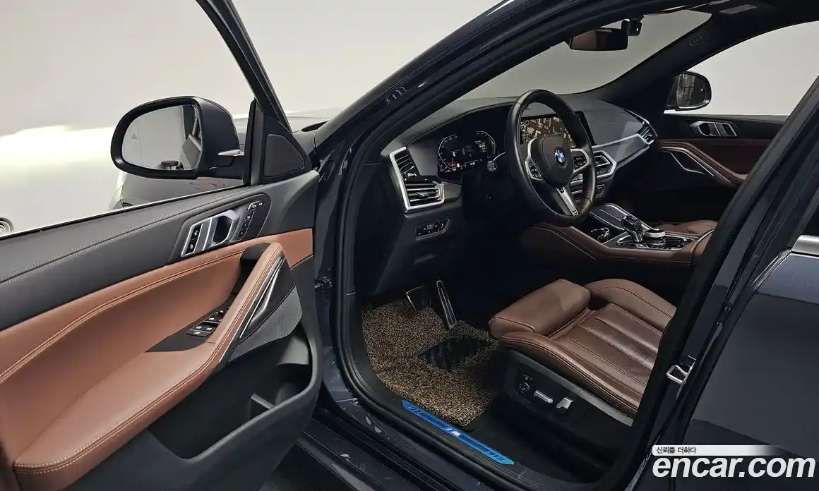 BMW X6 2022 3.0 Автомат в Москве № 1290470, фото 9