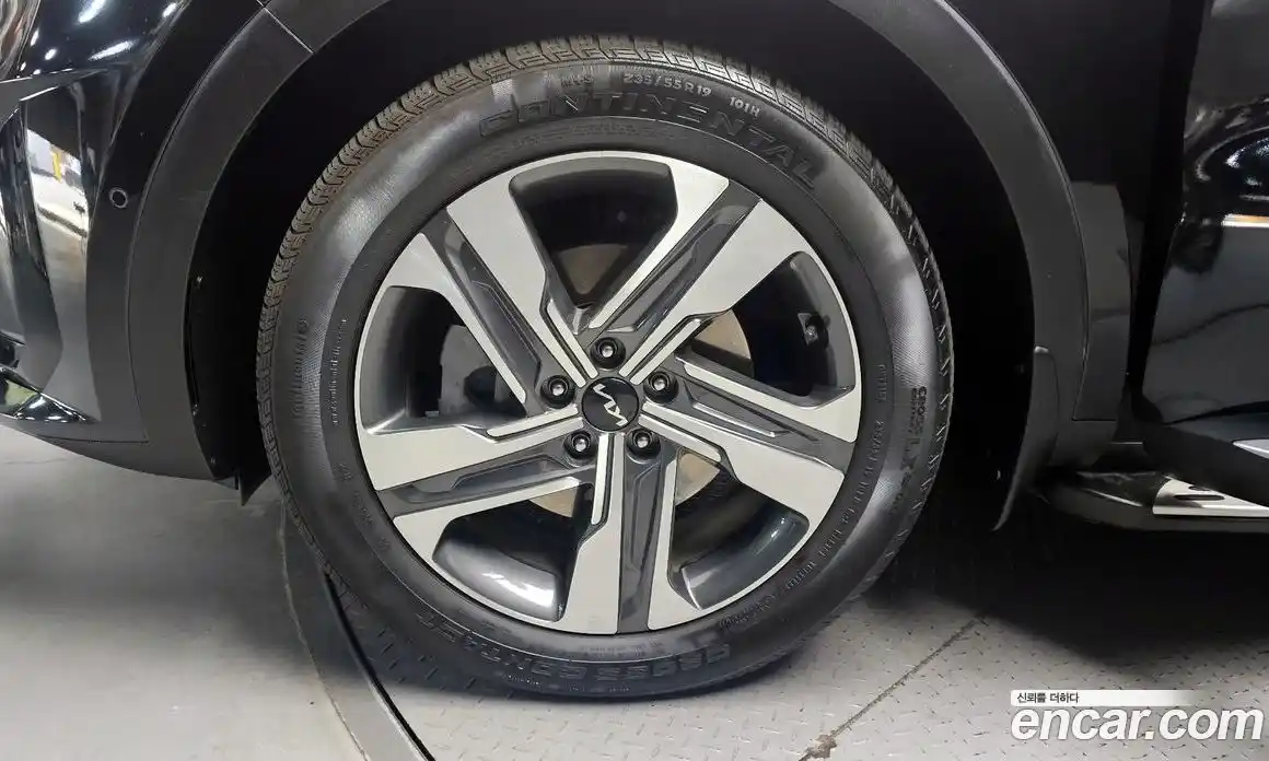 Kia Sorento 2023 1.6 Автомат в Москве № 1290833, фото 5