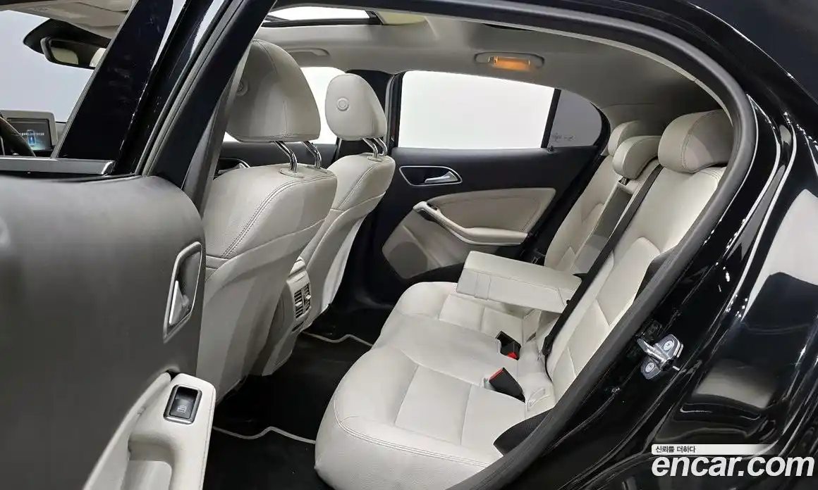 Mercedes-Benz GLA-Class 2019 2.0 гидро в Москве № 1291157, фото 11