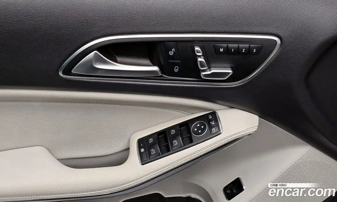 Mercedes-Benz GLA-Class 2019 2.0 гидро в Москве № 1291157, фото 17