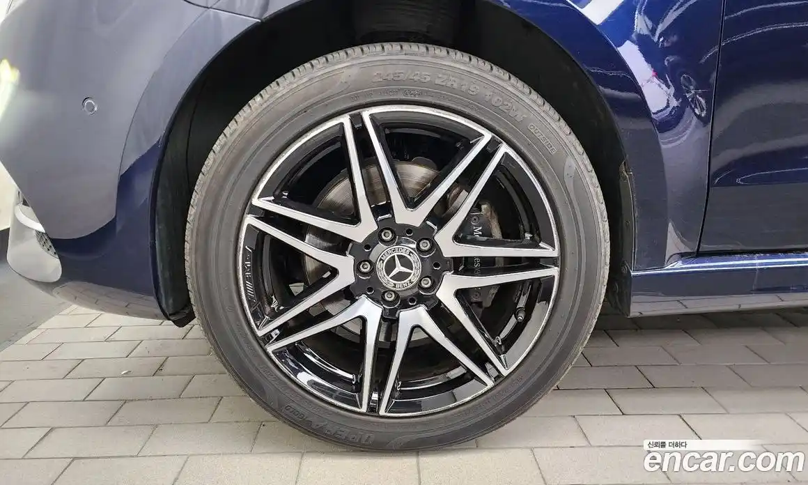 Mercedes-Benz V-Class 2022 1.9 гидро в Москве № 1291294, фото 4
