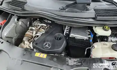 Mercedes-Benz V-Class 2022 1.9 гидро в Москве № 1291294, миниатюра 5