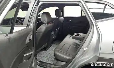 Chevrolet Trax 2023 1.2 Автомат в Москве № 1291362, миниатюра 11