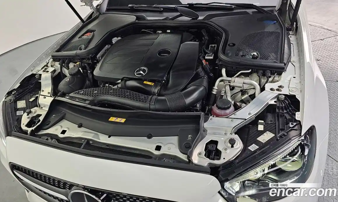 Mercedes-Benz E-Class 2021 2.0 гидро в Москве, фото 6