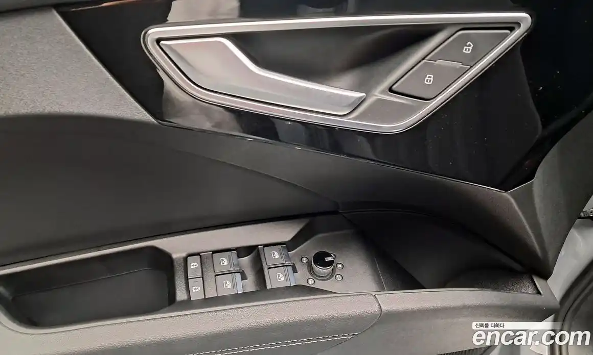 Audi Q4 e-tron 2023 0.2 гидро в Москве № 1291696, фото 14
